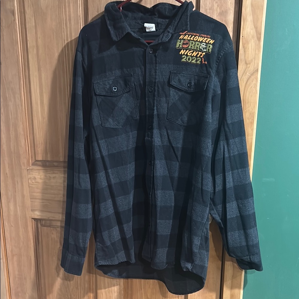 Casual Black and Gray Plaid Button Down Shirt